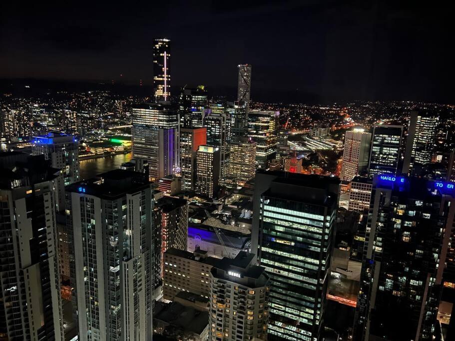 Amazing Views 60Th Level Skytower 3 Bedrooms Брисбен Экстерьер фото